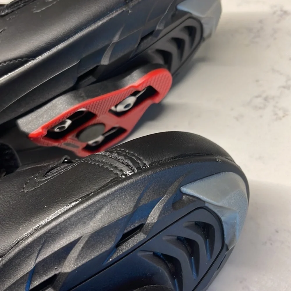 Cyclingdeal riding shoes